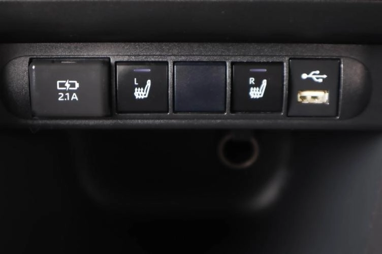 Toyota Yaris Cross 23 из 24