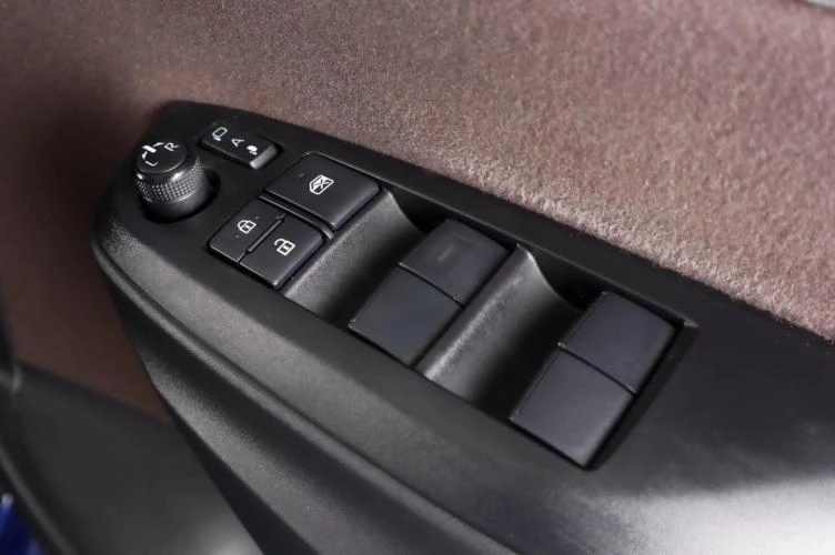 Toyota Yaris Cross 24 из 24