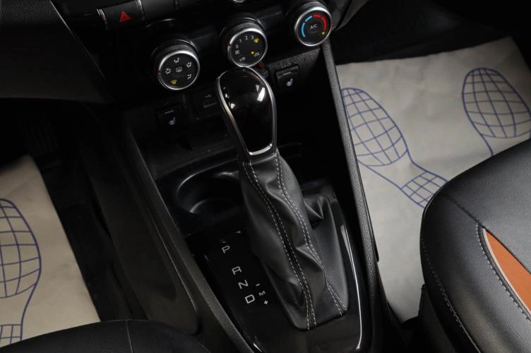 ВАЗ (LADA) Vesta 18 из 19