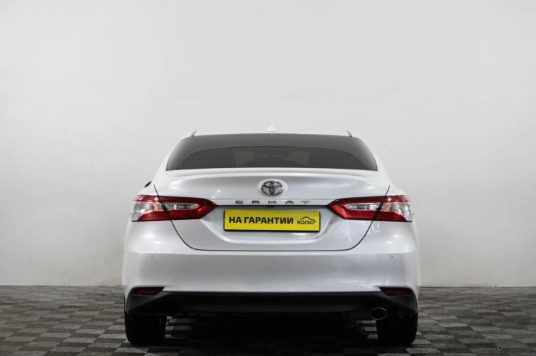 Toyota Camry 5 из 5