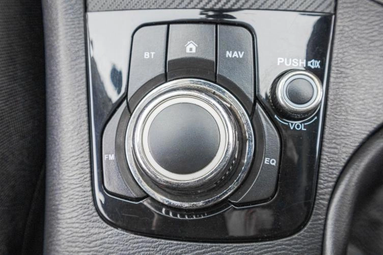 Mazda Axela 21 из 26