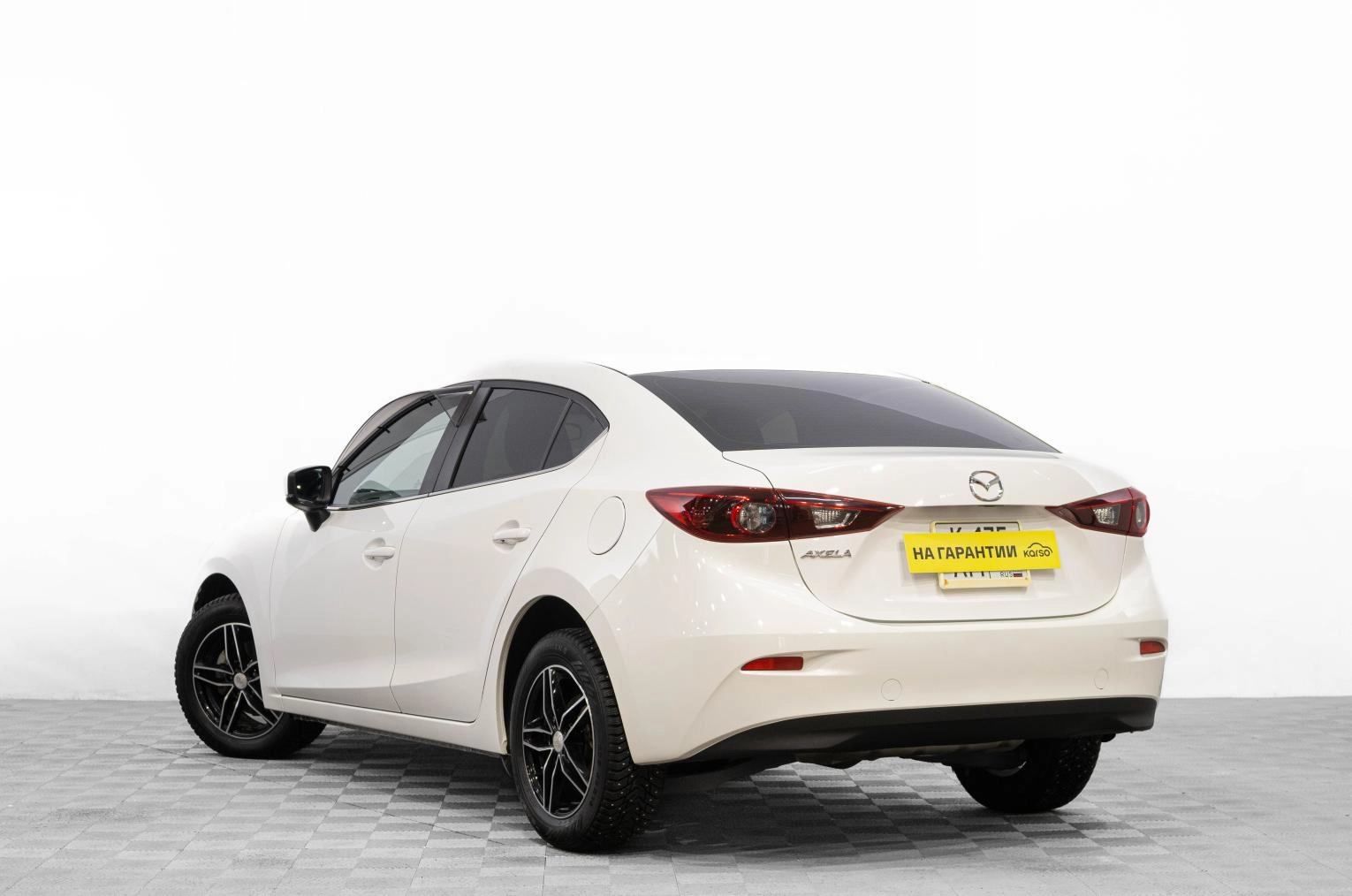 Mazda Axela 6 из 26