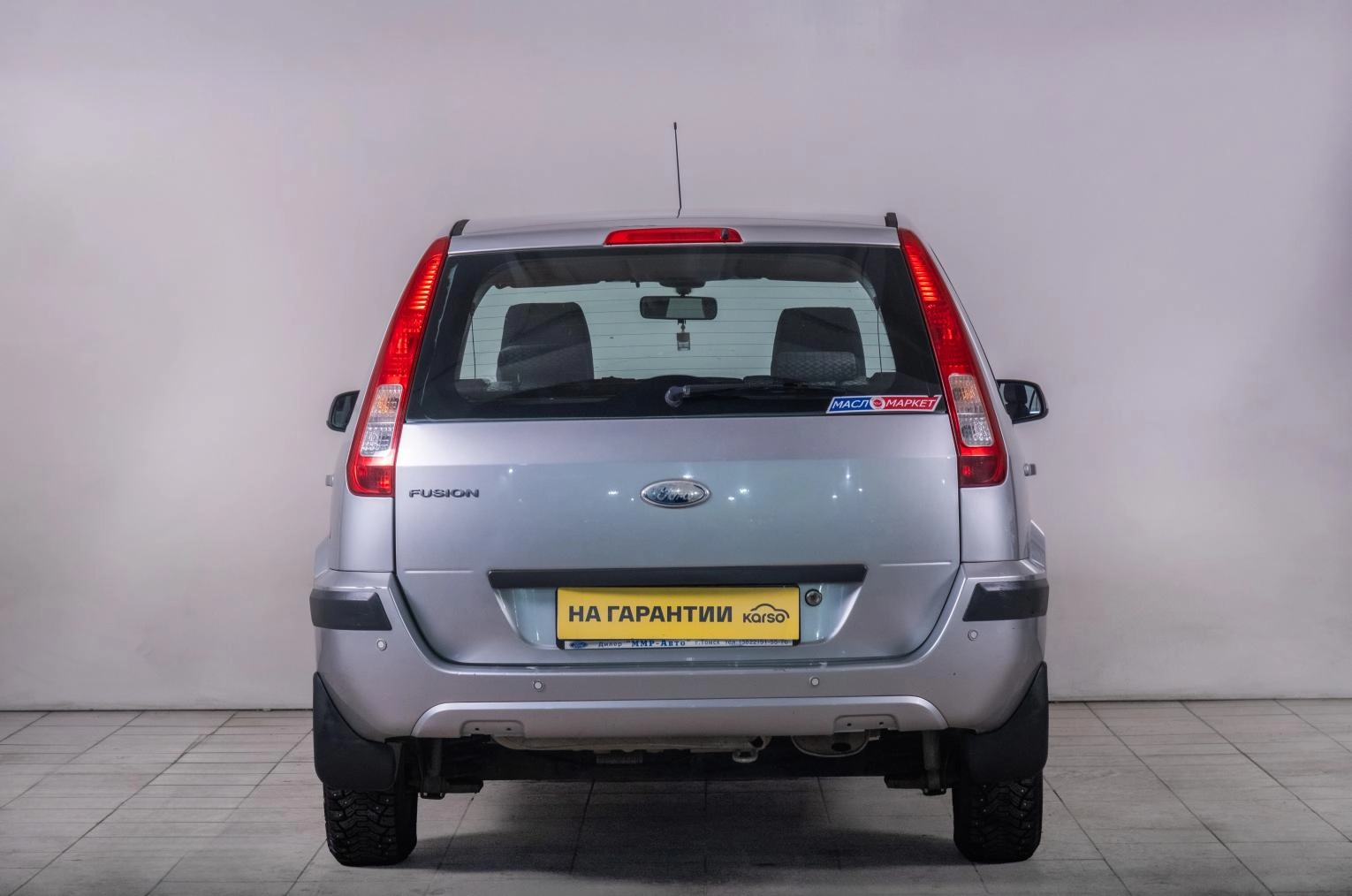 Ford Fusion 4 из 21