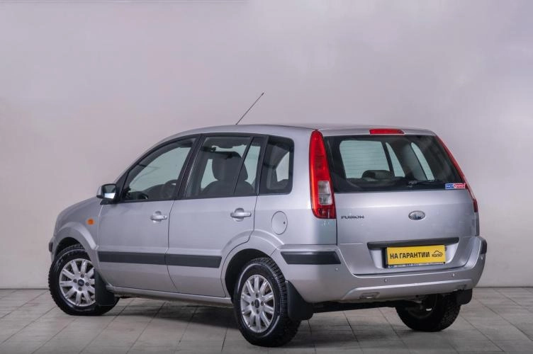 Ford Fusion 5 из 5