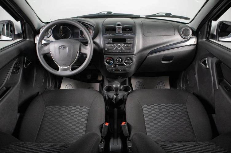 ВАЗ (LADA) Granta 12 из 17