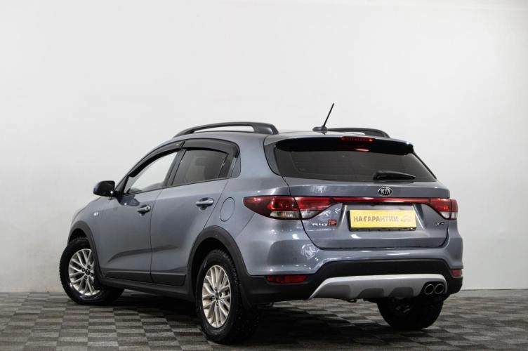 KIA Rio X-Line 4 из 5