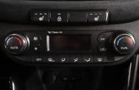 KIA cee'd 17 из 21