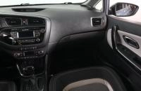 KIA cee'd 14 из 21