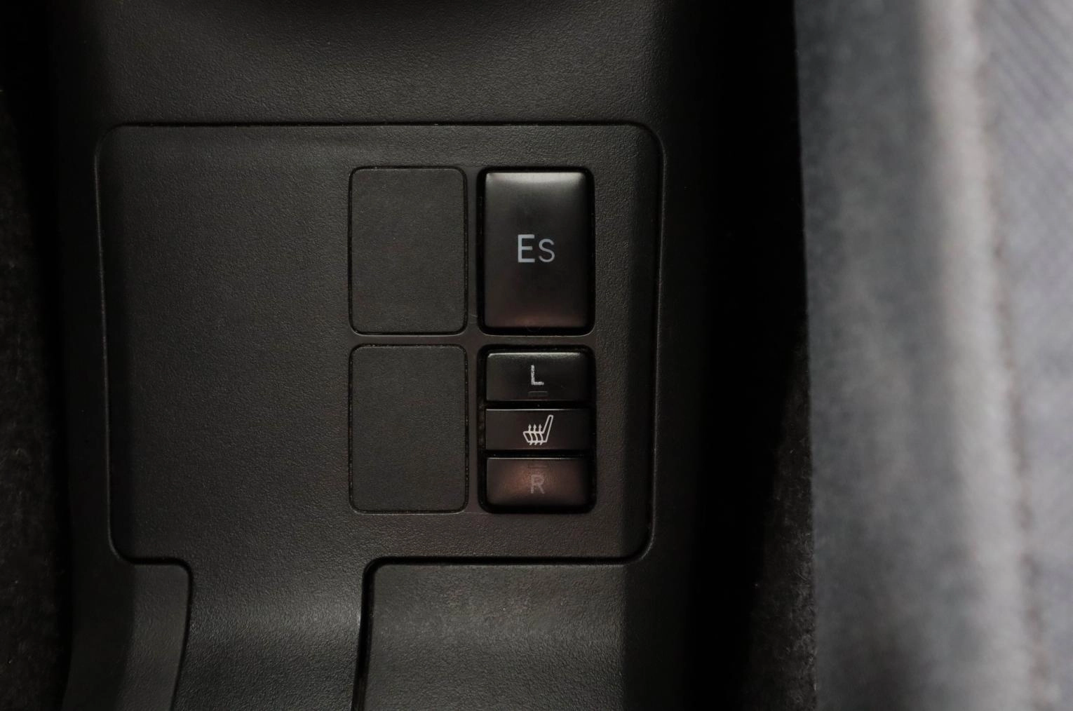 Toyota Yaris 21 из 23