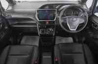 Toyota Esquire 14 из 23