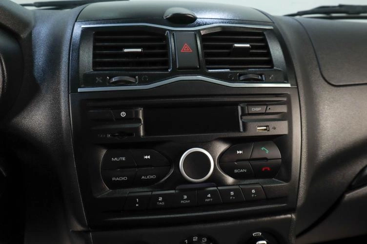 ВАЗ (LADA) Granta 14 из 19