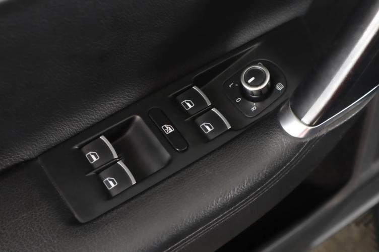 Volkswagen Passat 22 из 23