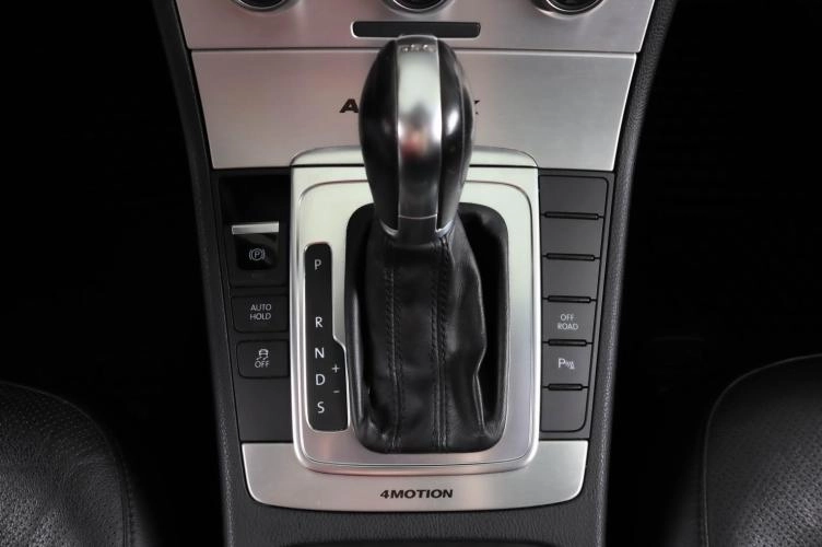 Volkswagen Passat 19 из 23