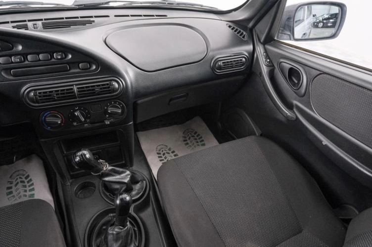 Chevrolet Niva 11 из 21