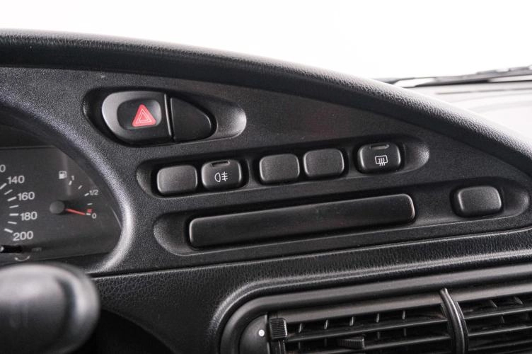 Chevrolet Niva 15 из 21