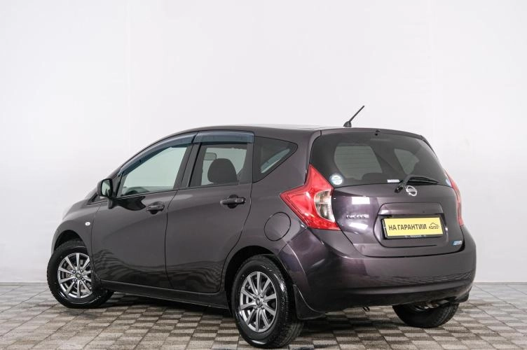 Nissan Note 4 из 5