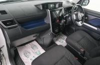 Toyota Roomy 12 из 20