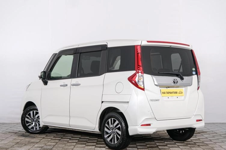 Toyota Roomy 4 из 5