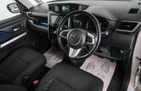 Toyota Roomy 8 из 20