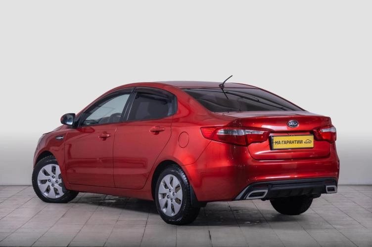 KIA Rio 5 из 6