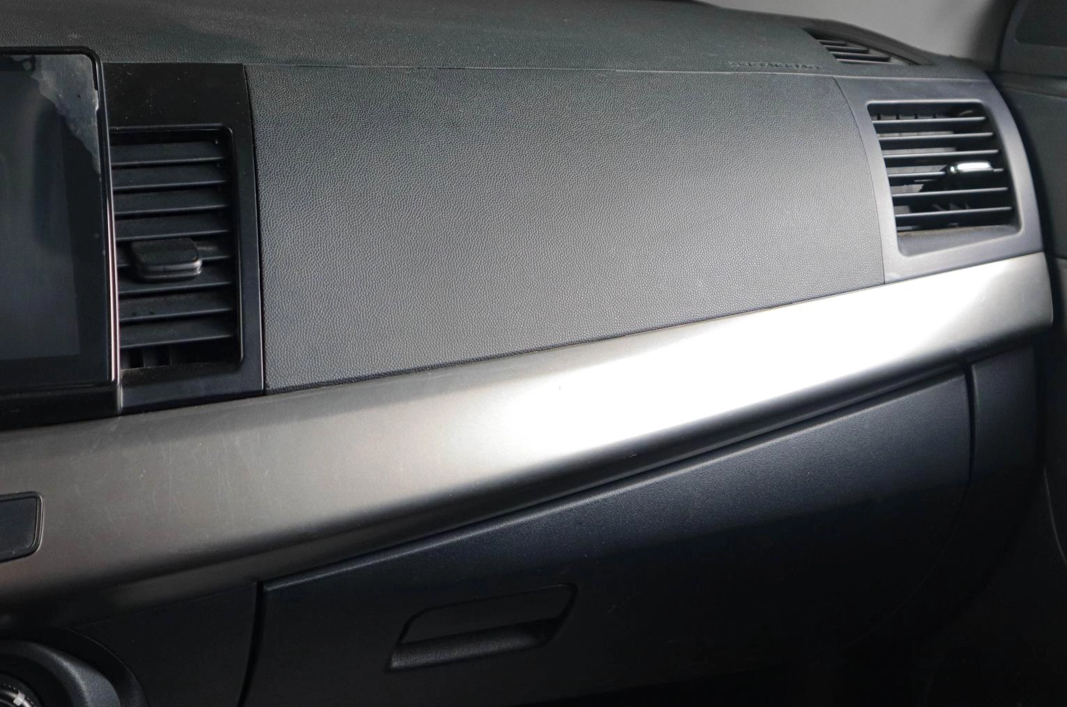 Mitsubishi Lancer 13 из 18