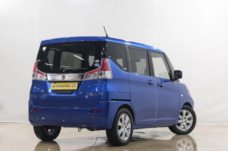 Suzuki Solio 4 из 6