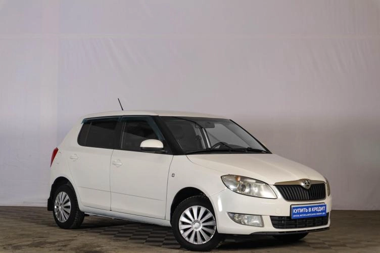 Skoda Fabia 1 из 5