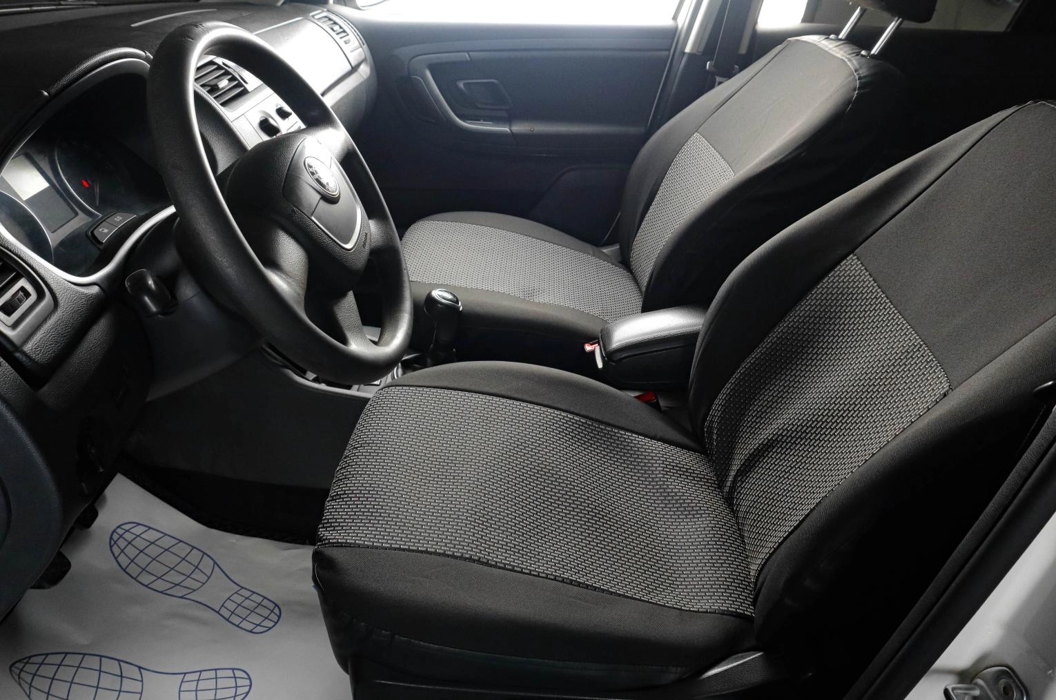Skoda Fabia 7 из 17