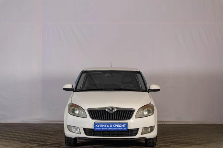 Skoda Fabia 2 из 5