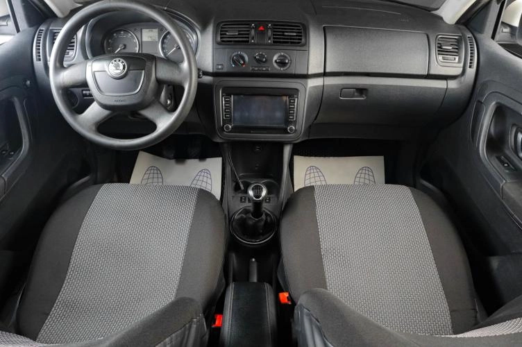 Skoda Fabia 12 из 17