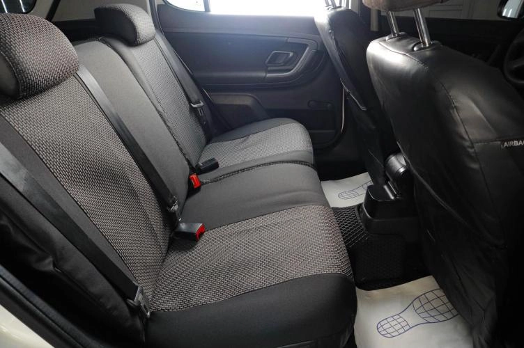 Skoda Fabia 9 из 17
