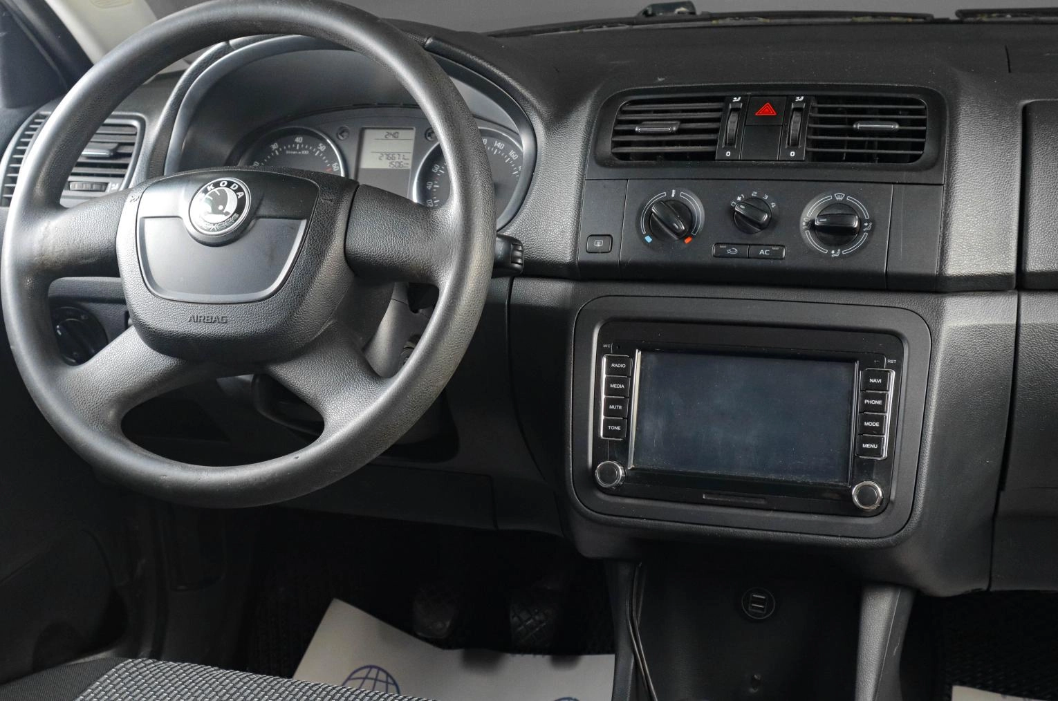 Skoda Fabia 11 из 17