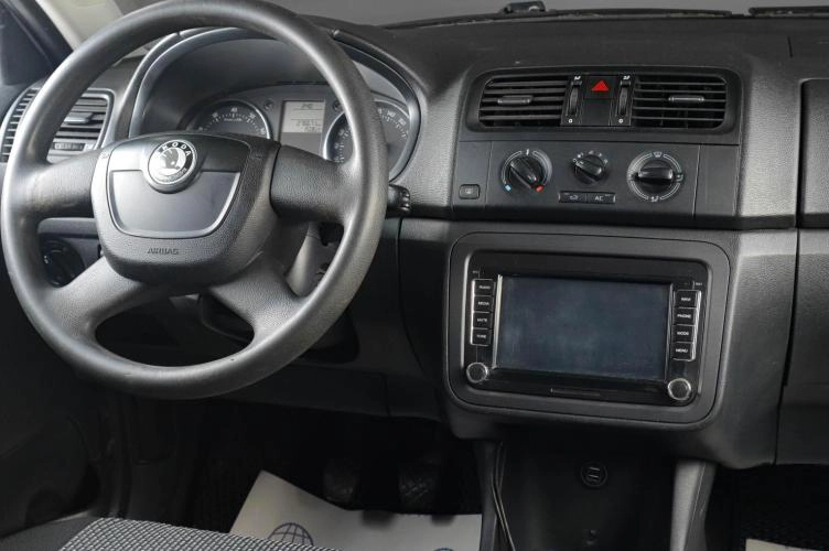 Skoda Fabia 11 из 17