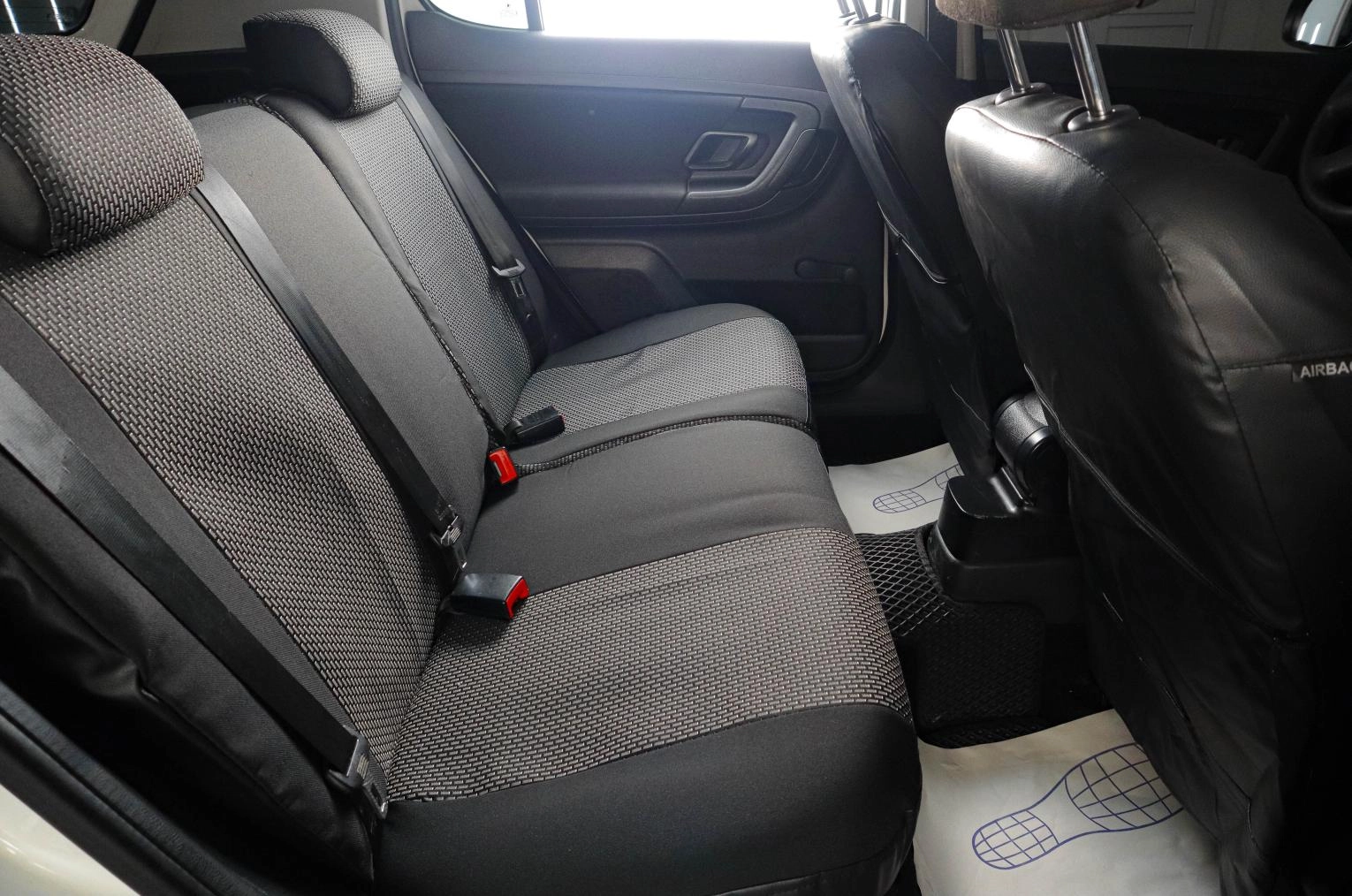 Skoda Fabia 9 из 17
