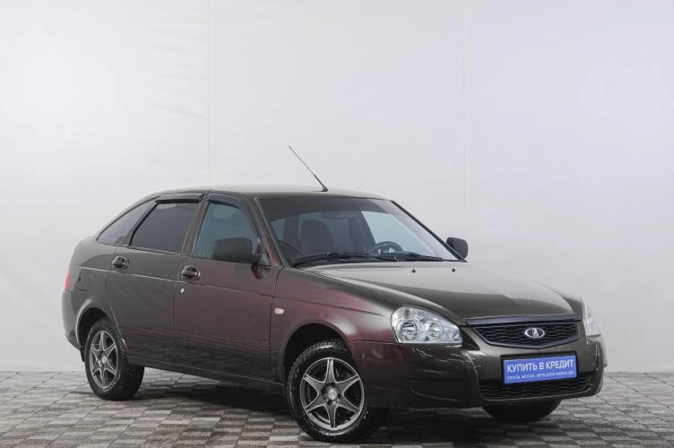 ВАЗ (LADA) Priora 1 из 5