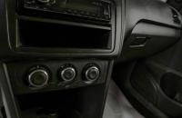 Volkswagen Polo 13 из 16