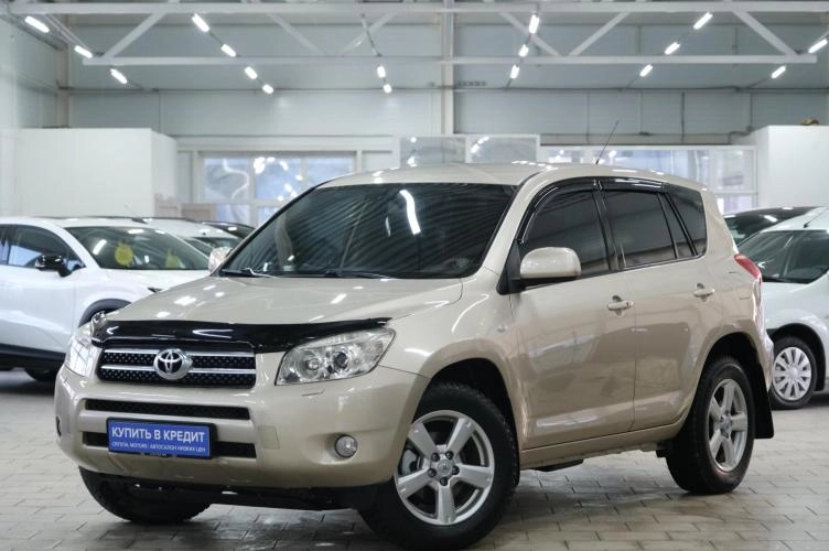 Toyota RAV4 3 из 5