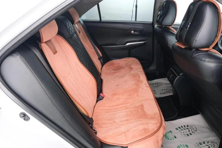 Toyota Camry 21 из 22