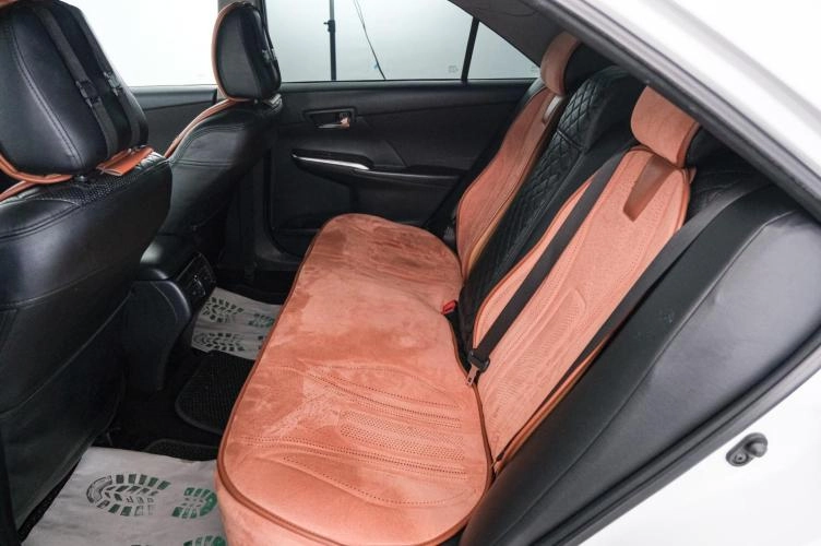 Toyota Camry 20 из 22