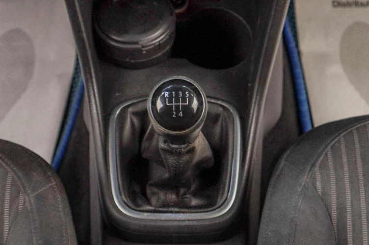 Volkswagen Polo 14 из 17