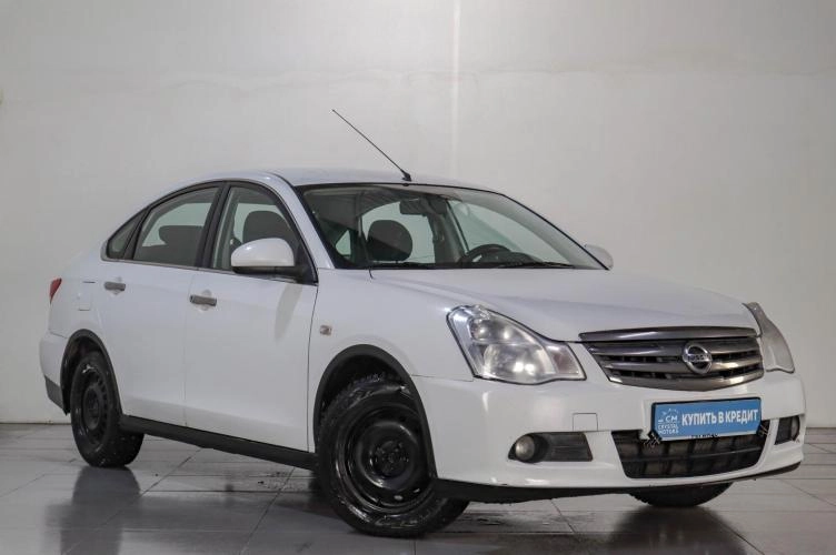 Nissan Almera 1 из 5