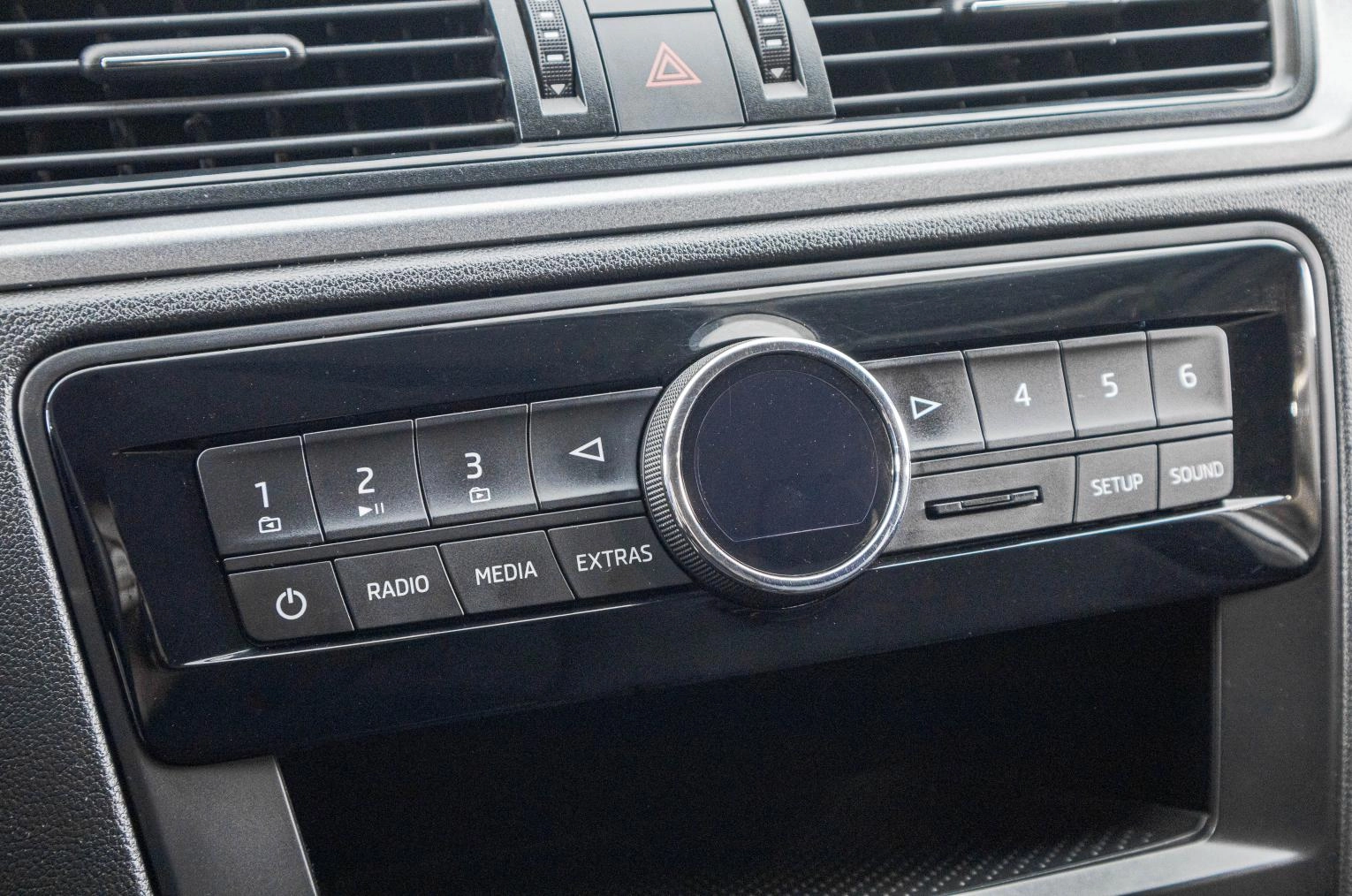 Skoda Rapid 18 из 25