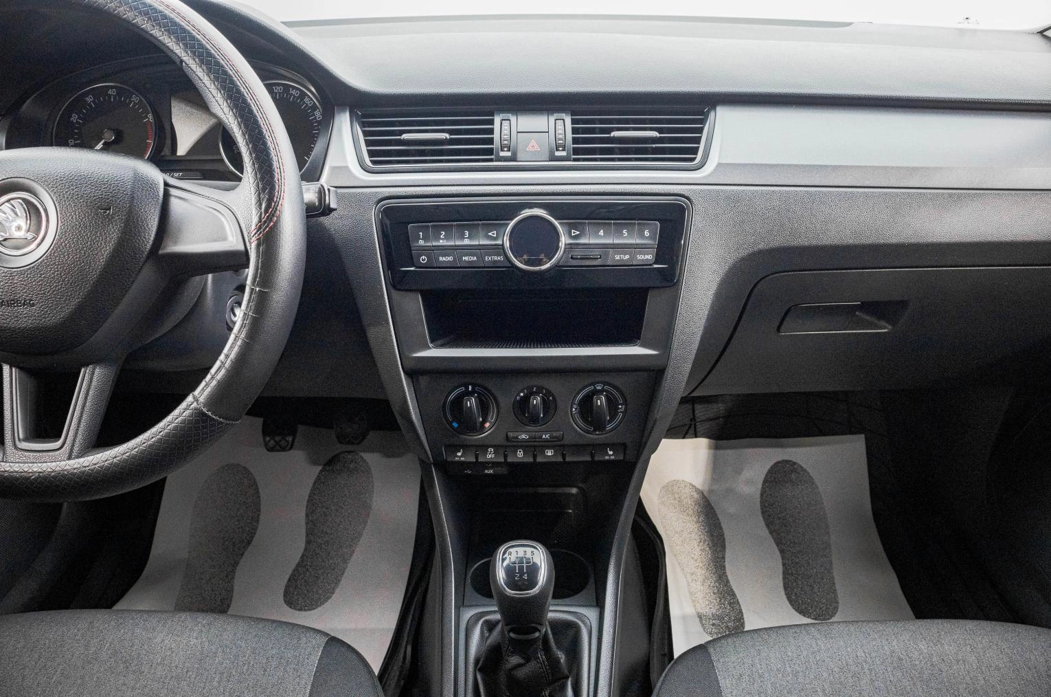 Skoda Rapid 17 из 25