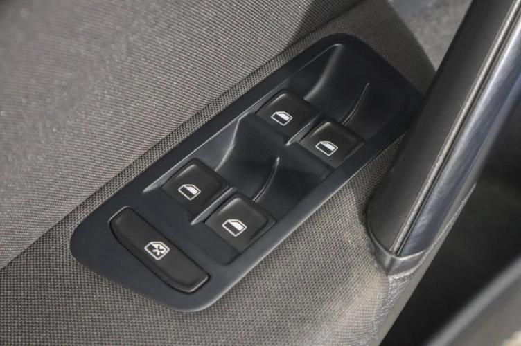 Volkswagen Golf 23 из 24