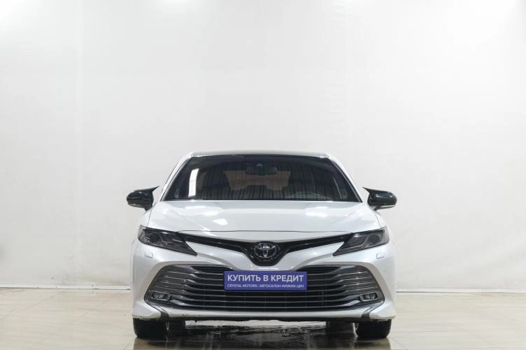 Toyota Camry 2 из 5