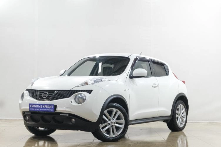 Nissan Juke 3 из 5