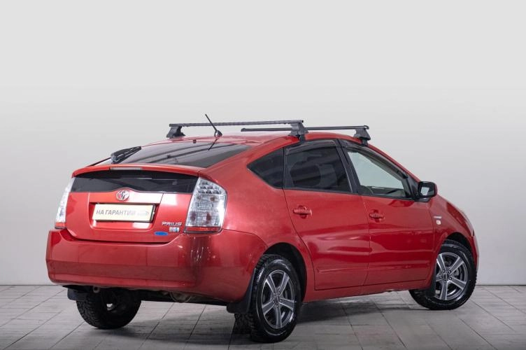 Toyota Prius 6 из 6