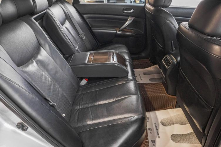 Nissan Teana 28 из 31