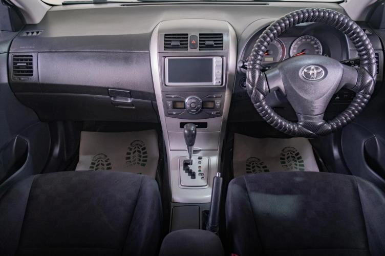 Toyota Corolla Fielder 9 из 18