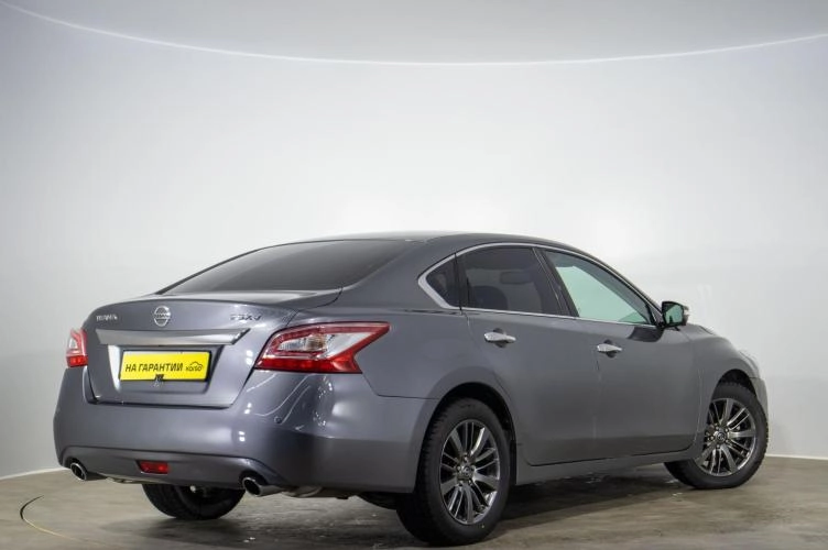 Nissan Teana 4 из 5